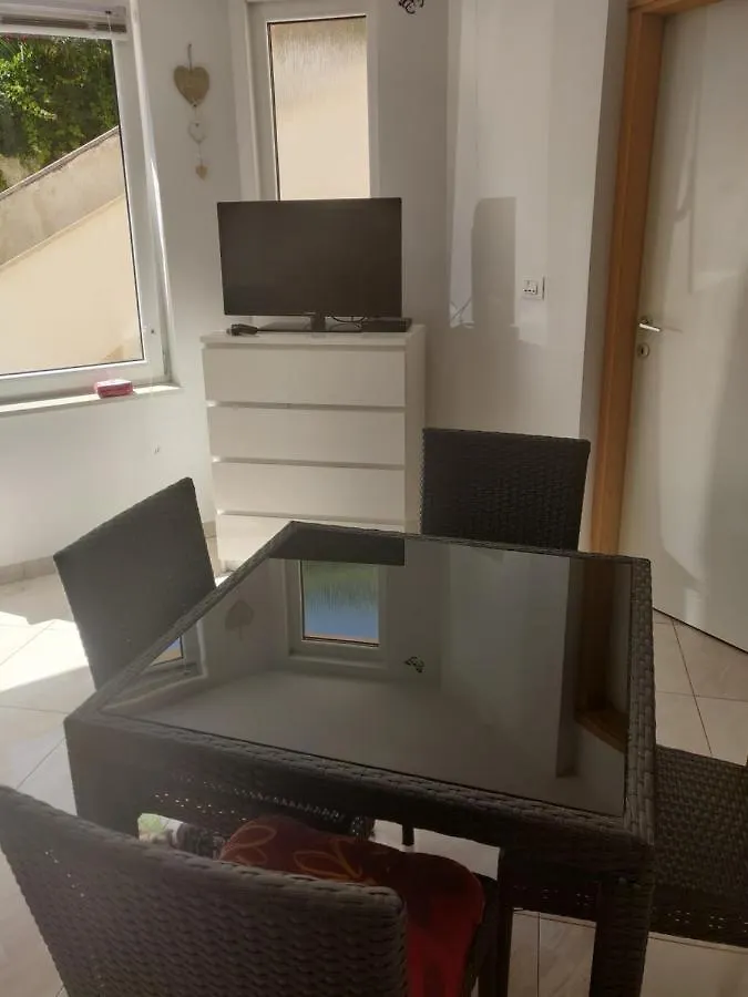 Letizia Apartment Banjole