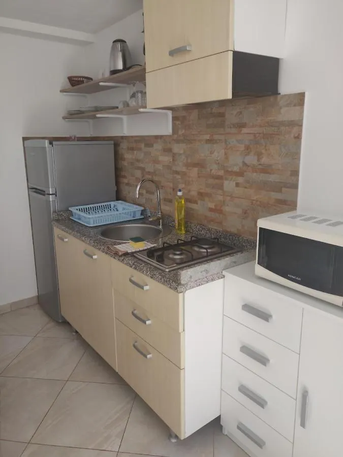 Letizia Apartment Banjole Croatia